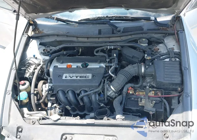 1HGCS12858A013575: 42746782