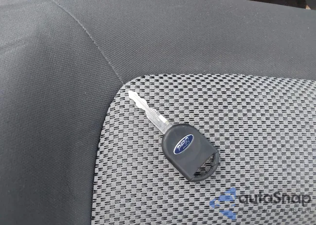 1FMZU77KX4UA83765: 42746898