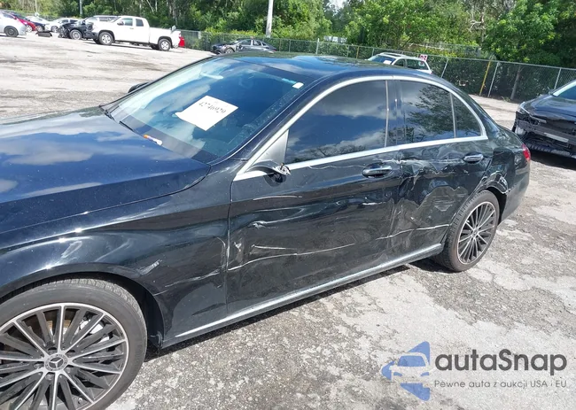 W1KWF8DB3MR645770: 42746929