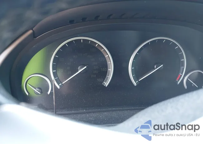 5UXKR0C55E0H27469: 42746965