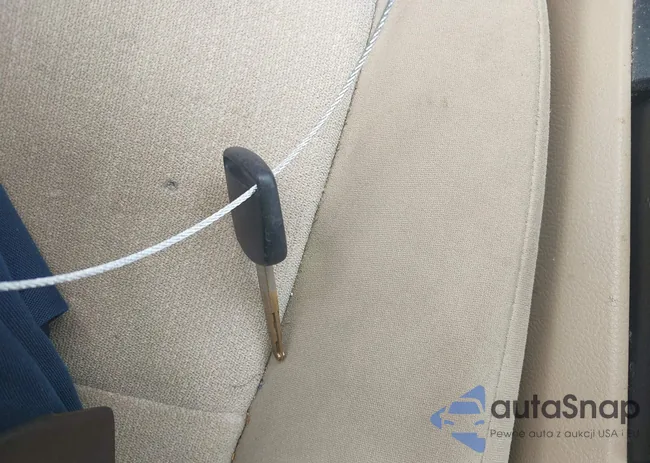 1HGCP26329A173873: 42747019