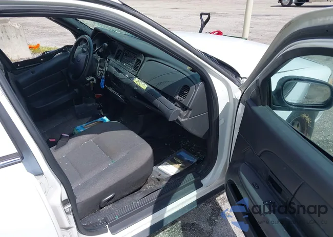 2FAFP71W16X143587: 42748146