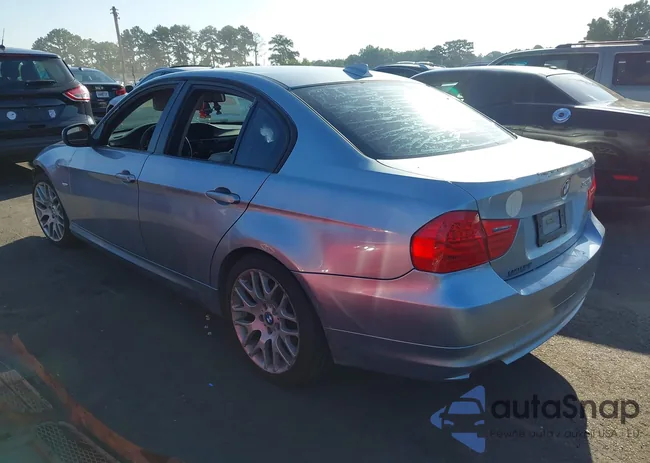 WBAPH5C53BA447606: 42748233