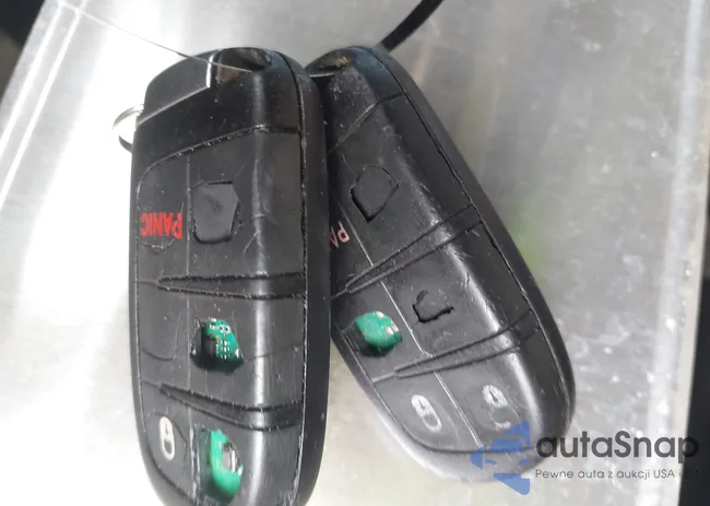 3C4PDCAB9ET256720: 42748256