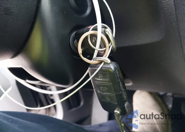 WVWDA71K09W020363: 42748313