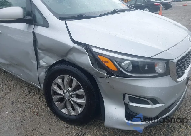 KNDMA5C11L6645807: 42748341