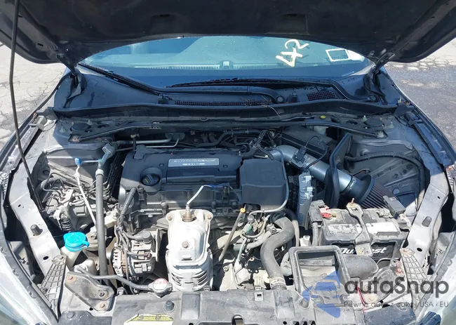 1HGCR2F59EA063134: 42748374