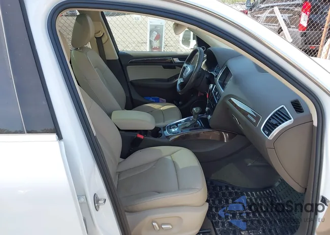 WA1LFAFP0FA145946: 42748423