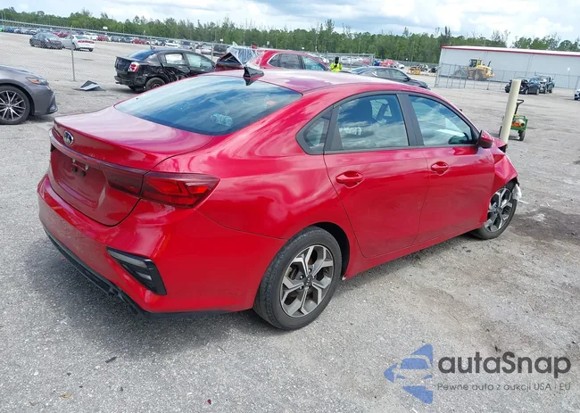 3KPF24AD0ME330473: 42748634