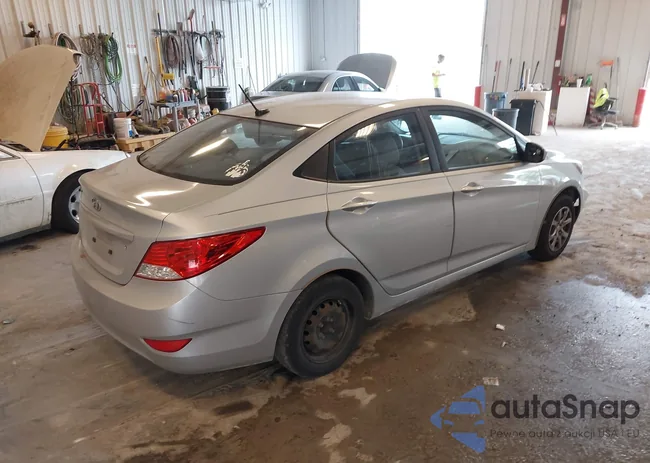 KMHCT4AE4DU582040: 42748671