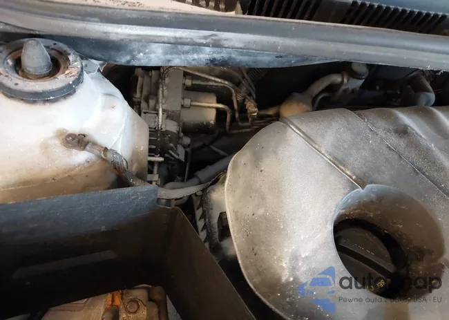 KMHCT4AE4DU582040: 42748671