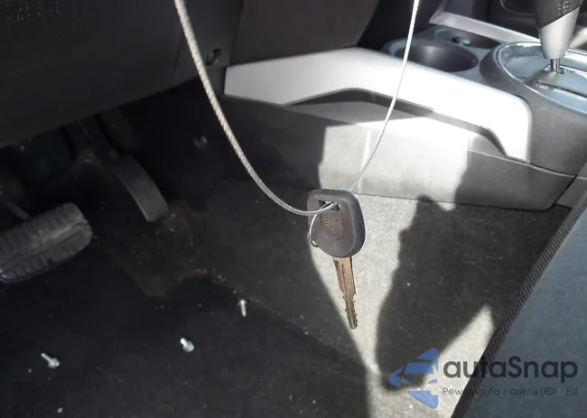 4A4AP3AU2EE010132: 42747773