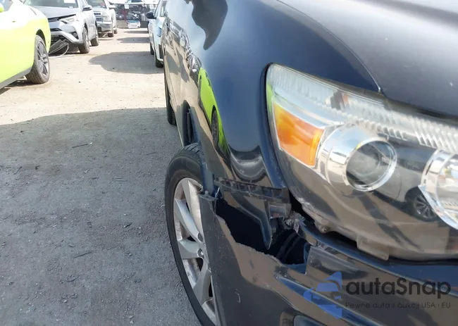 4A4AP3AU2EE010132: 42747773