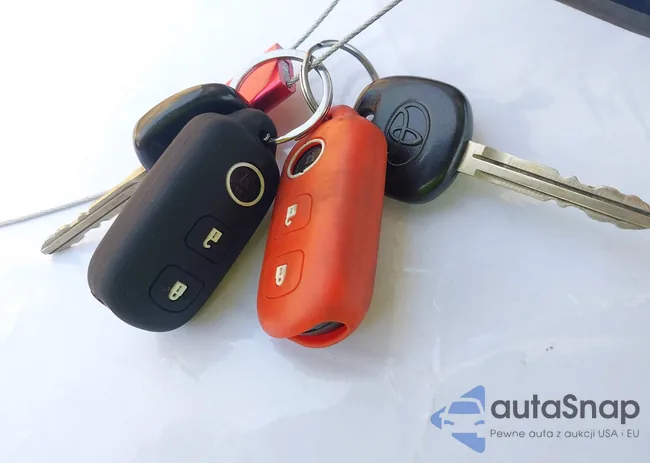 2T1CF28PX1C514275: 42747836