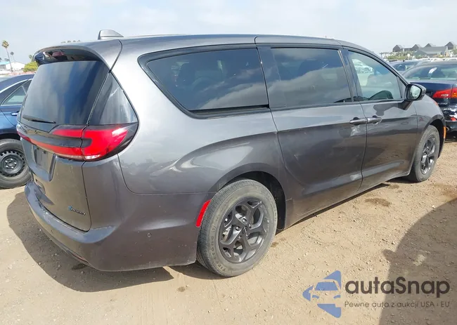 2C4RC1L79NR134967: 42747994