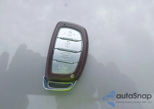 KMHD84LF6LU066613: 42748009