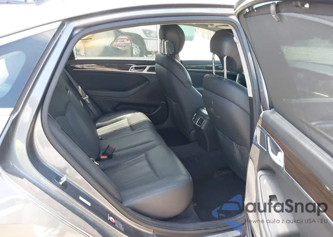 KMHGN4JE8HU168521: 42748060