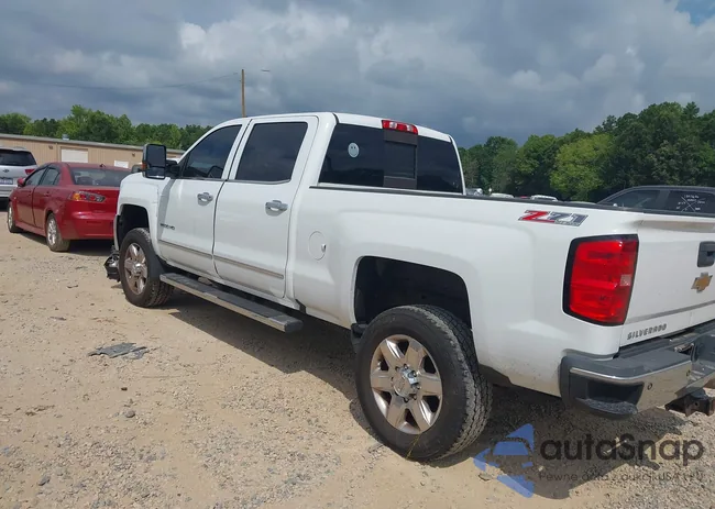 1GC1KWEYXHF218682: 42749283