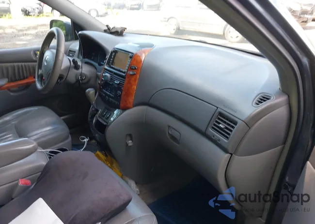 5TDYK4CC9AS322855: 42749513