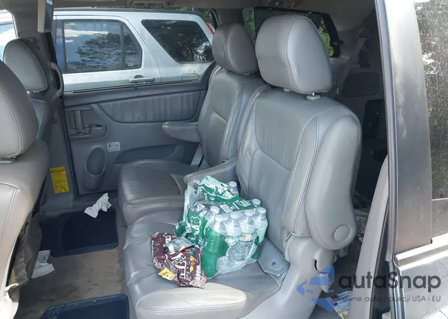 5TDYK4CC9AS322855: 42749513