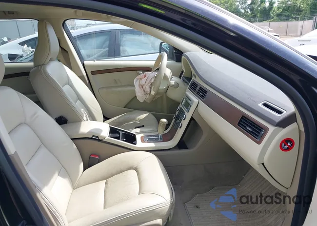 YV4982BZ2A1090347: 42749634