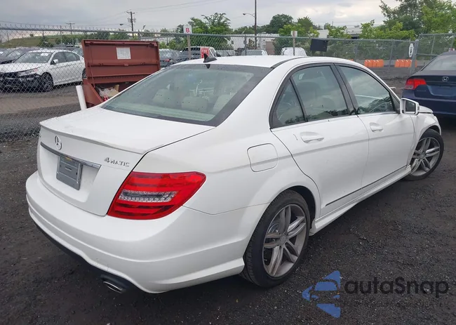 WDDGF8AB4DR276720: 42749659