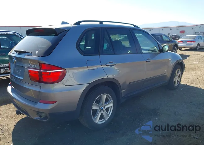 5UXZW0C53BL656299: 42748972