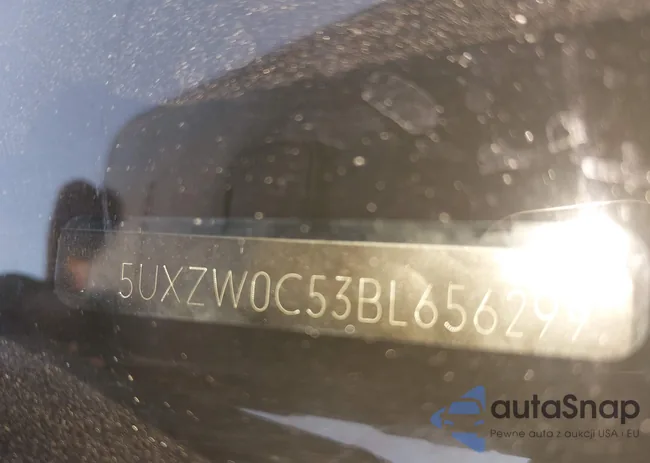 5UXZW0C53BL656299: 42748972