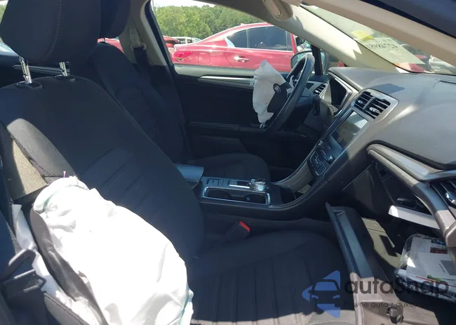 3FA6P0HD3LR225309: 42748981