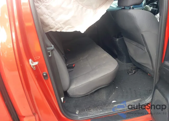 3TMCZ5AN0JM182467: 42749025