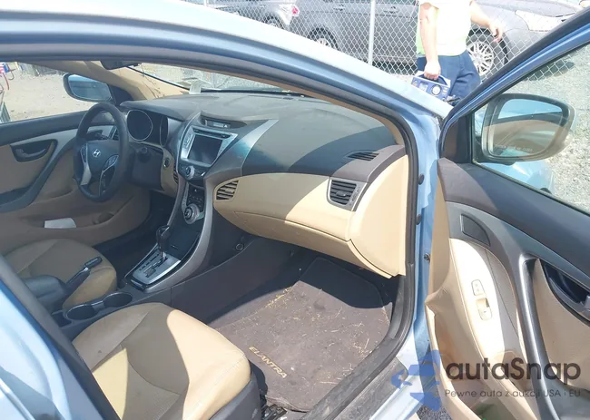 KMHDH4AE5CU211666: 42750166