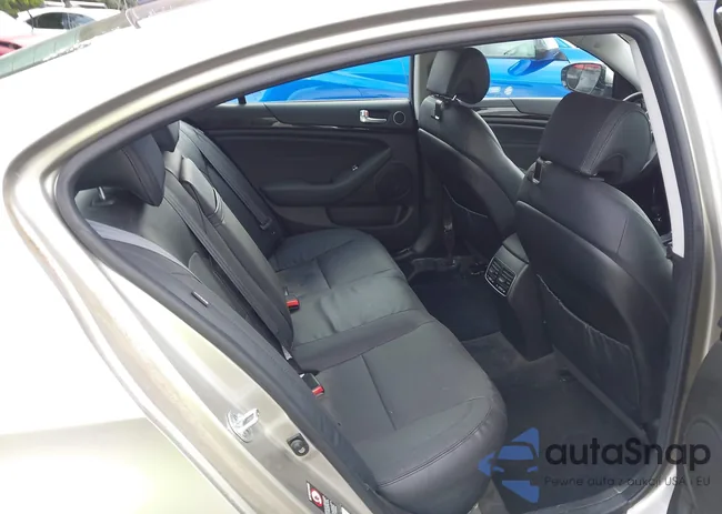 KNALN4D79F5185297: 42750372