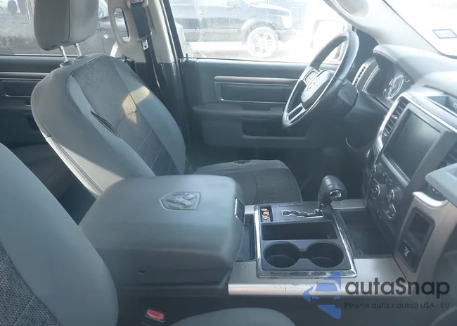 1C6RR6LT2DS584375: 42750572