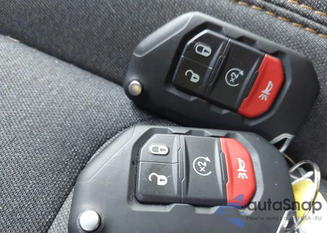 1C4PJXDGXRW302725: 42750692