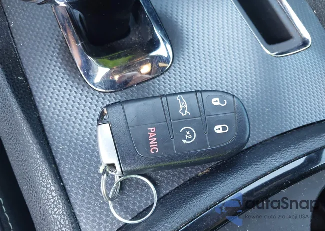 2C3CCABG8EH143094: 42750715