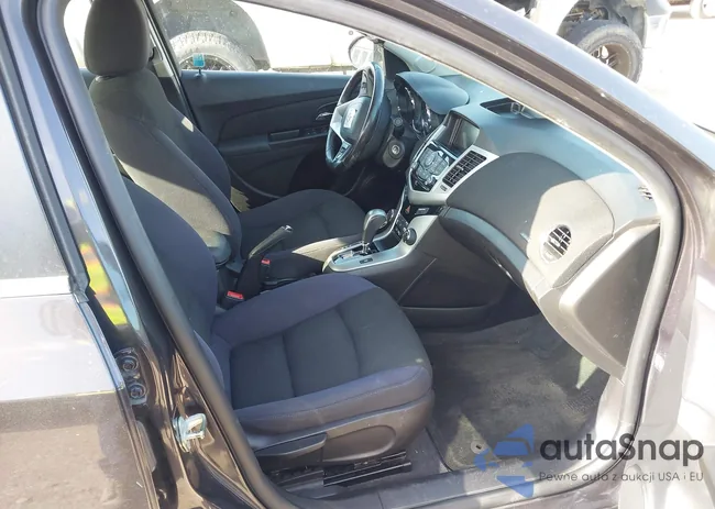 1G1PC5SB0E7316670: 42751136