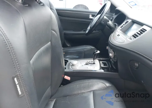 KMHGC4DH5DU221522: 42751158