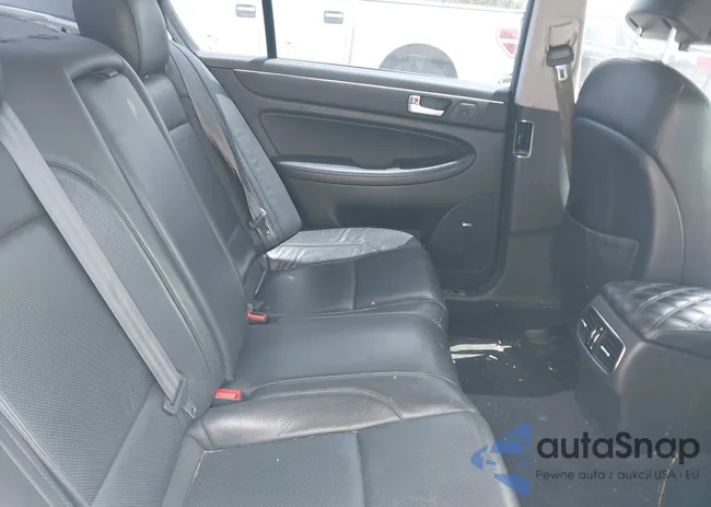 KMHGC4DH5DU221522: 42751158