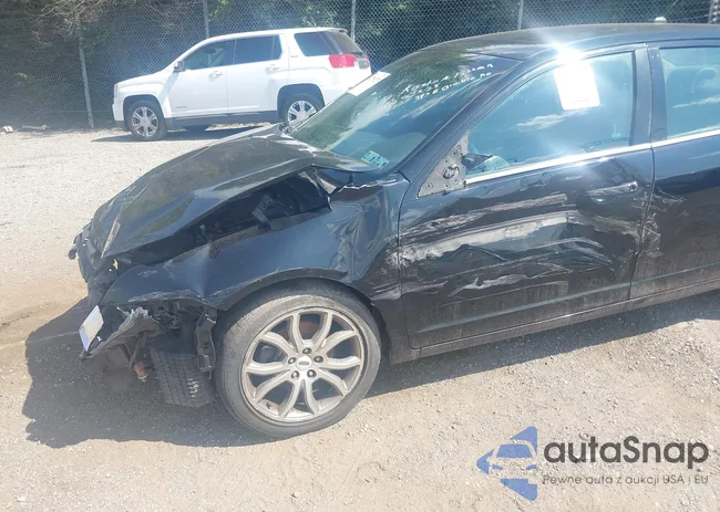 3FAHP0HA2CR190034: 42751279