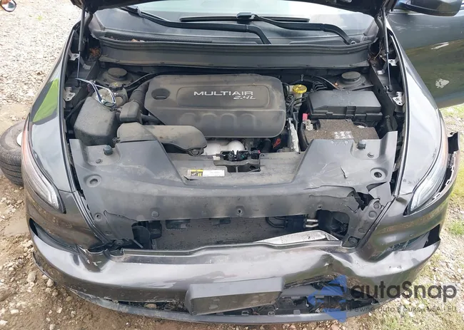 1C4PJMCBXHW587381: 42751360