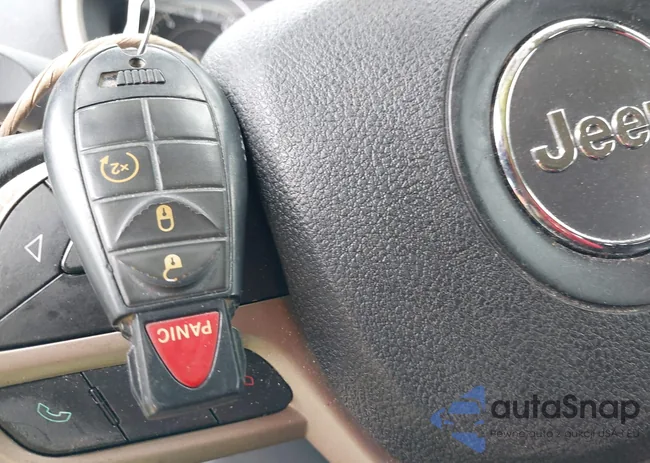 1C4PJMCBXHW587381: 42751360