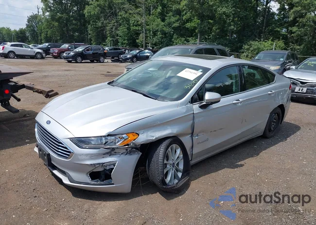 3FA6P0LU4KR162811: 42751391