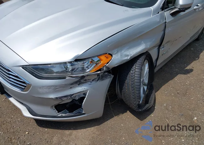 3FA6P0LU4KR162811: 42751391