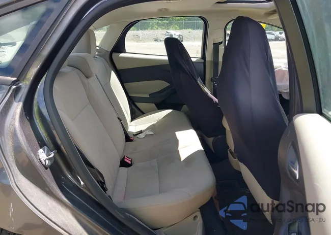 1FADP3F2XGL231994: 42751432