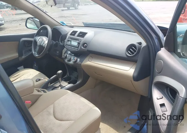 2T3BF4DV2CW194390: 42751631