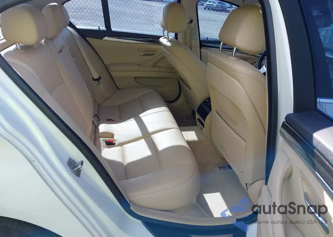 WBA5B1C57FD918419: 42750726