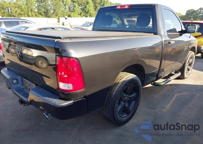 3C6JR6AT5JG118328: 42750902