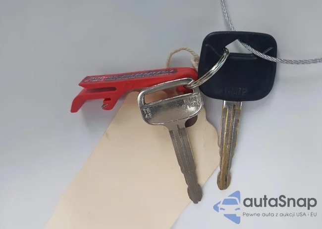 5TBJU32116S463750: 42752085