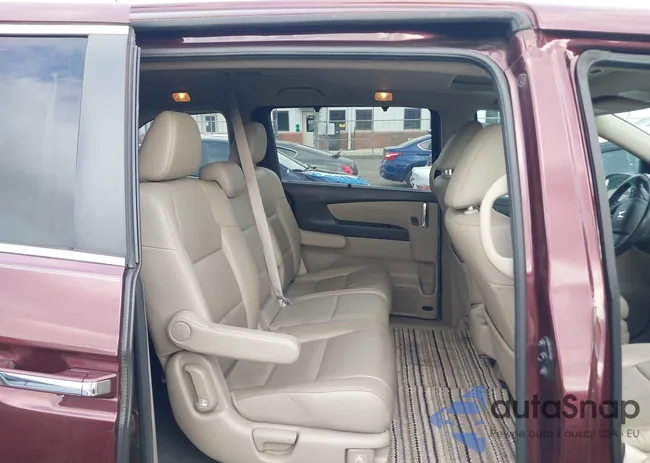 5FNRL5H66FB042140: 42752175