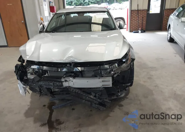 1N4BL4BVXNN409199: 42752290